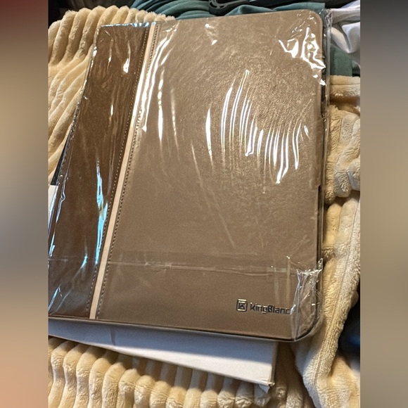 KingBlanc iPad 10th Generation Case (2022,10.9-inch) with Apple Pencil Holder, - Picture 10 of 16